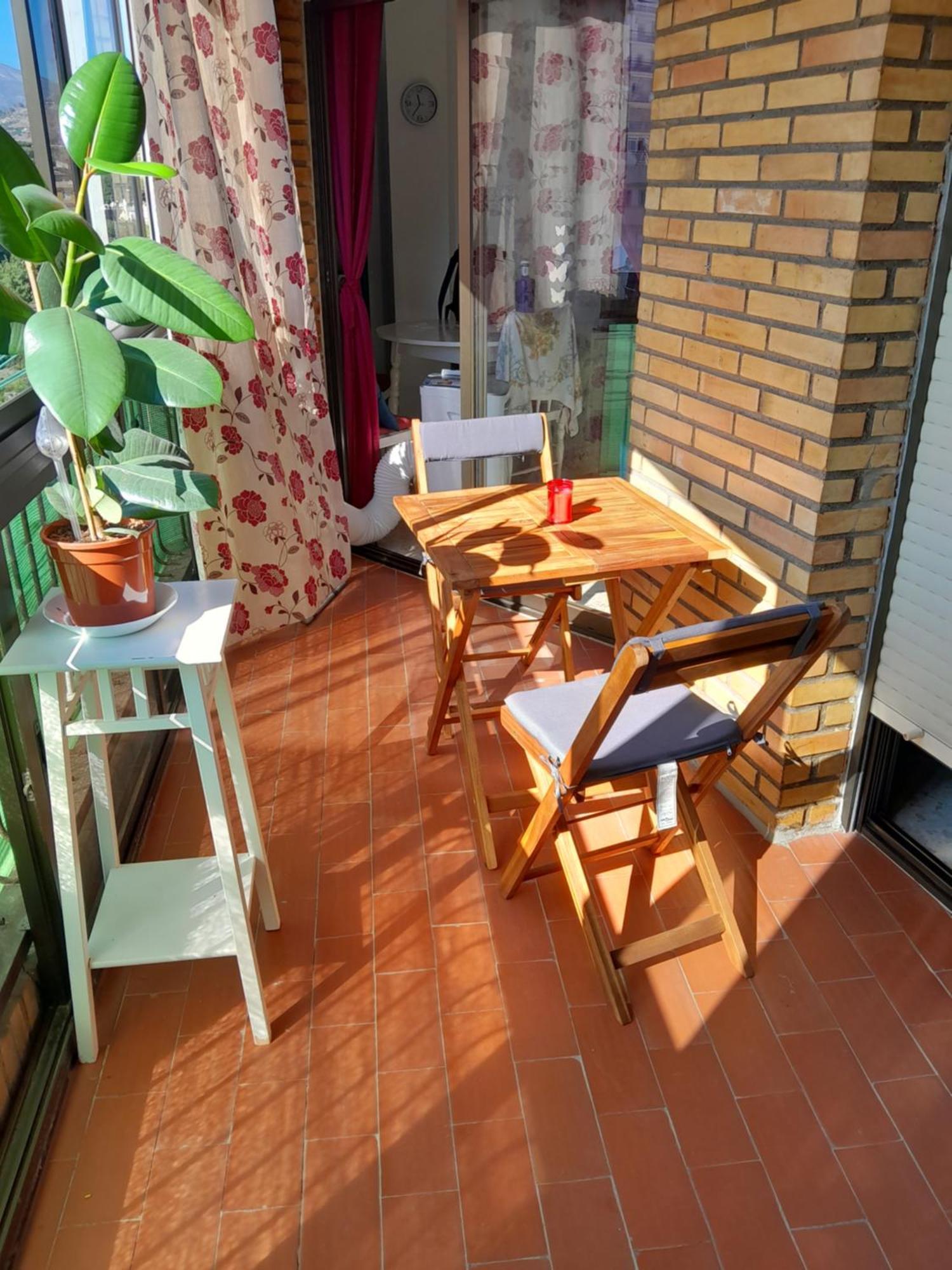 Room In Shared Apartment With Parking Almunecar Exterior photo